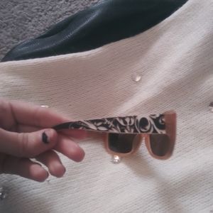 Jennifer Lopez sunglasses